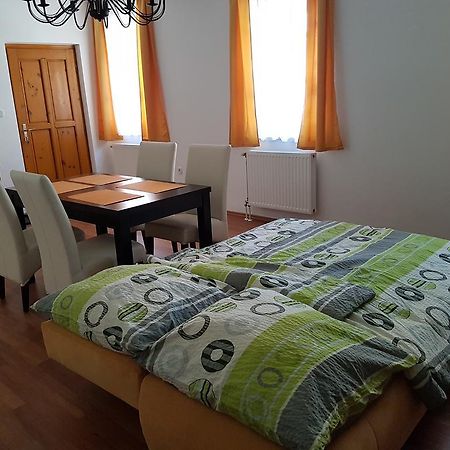 Apartman Kaszas Central Mosonmagyaróvár Zewnętrze zdjęcie