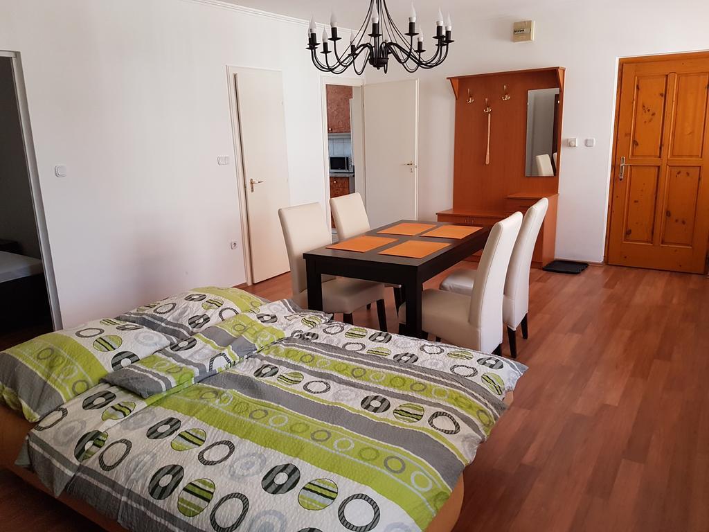 Apartman Kaszas Central Mosonmagyaróvár Zewnętrze zdjęcie